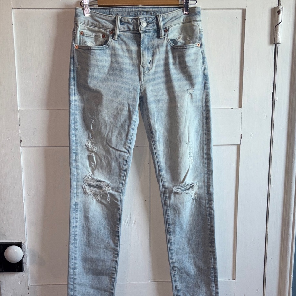 American Eagle Outfitters Light Blue Skinny Jeans - Picture 2 of 11